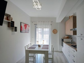 Appartamento Moderno in Centro città Sant Agata Di Militello
